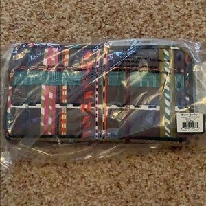 Vera Bradley wristlet